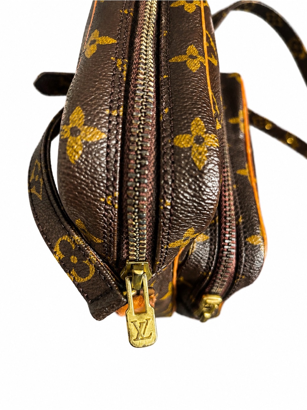 Louis Vuitton Amazone Monogram Canvas Brown & Tan Messenger Crossbody - Picture 8 of 8
